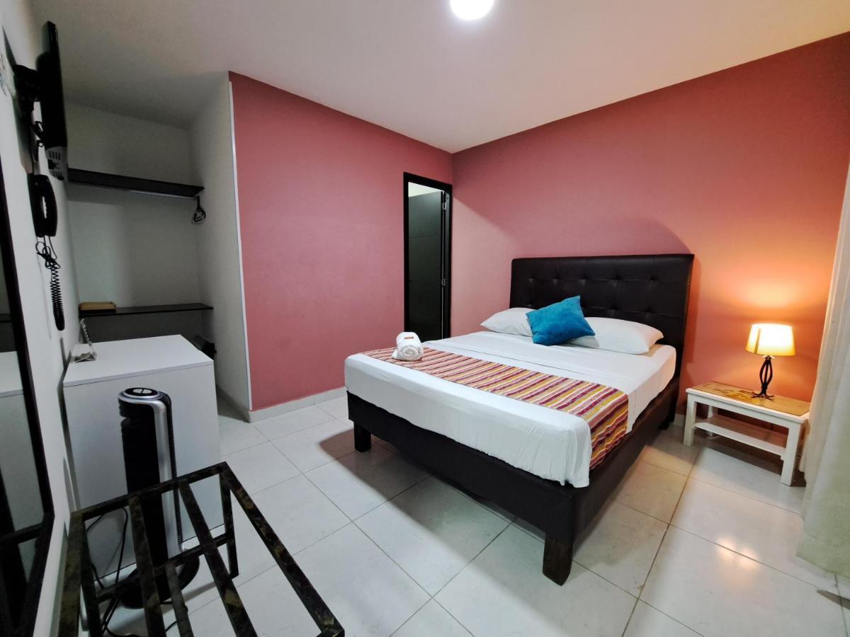 Hotel 9-25 Pereira Exterior foto